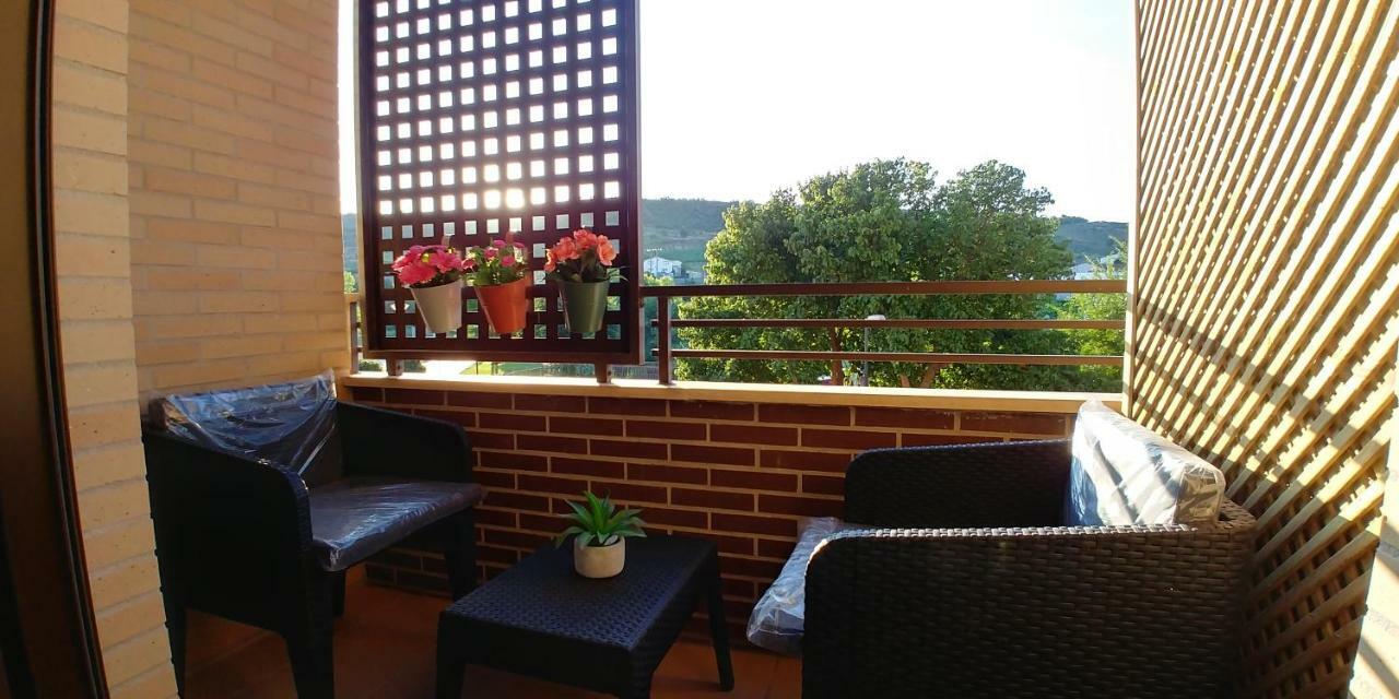 Apartamento Entrevinas En El Corazon De La Rioja Fuenmayor Esterno foto