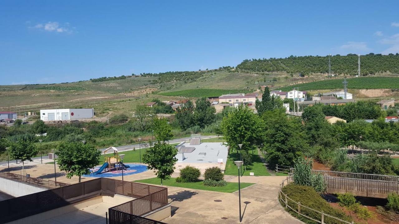 Apartamento Entrevinas En El Corazon De La Rioja Fuenmayor Esterno foto