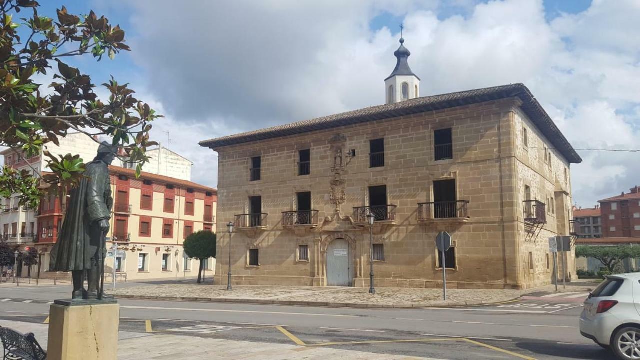 Apartamento Entrevinas En El Corazon De La Rioja Fuenmayor Esterno foto