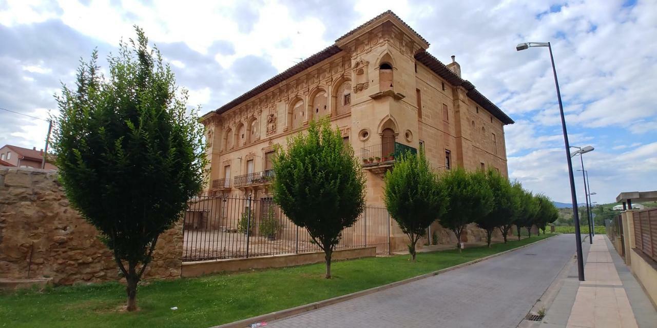 Apartamento Entrevinas En El Corazon De La Rioja Fuenmayor Esterno foto
